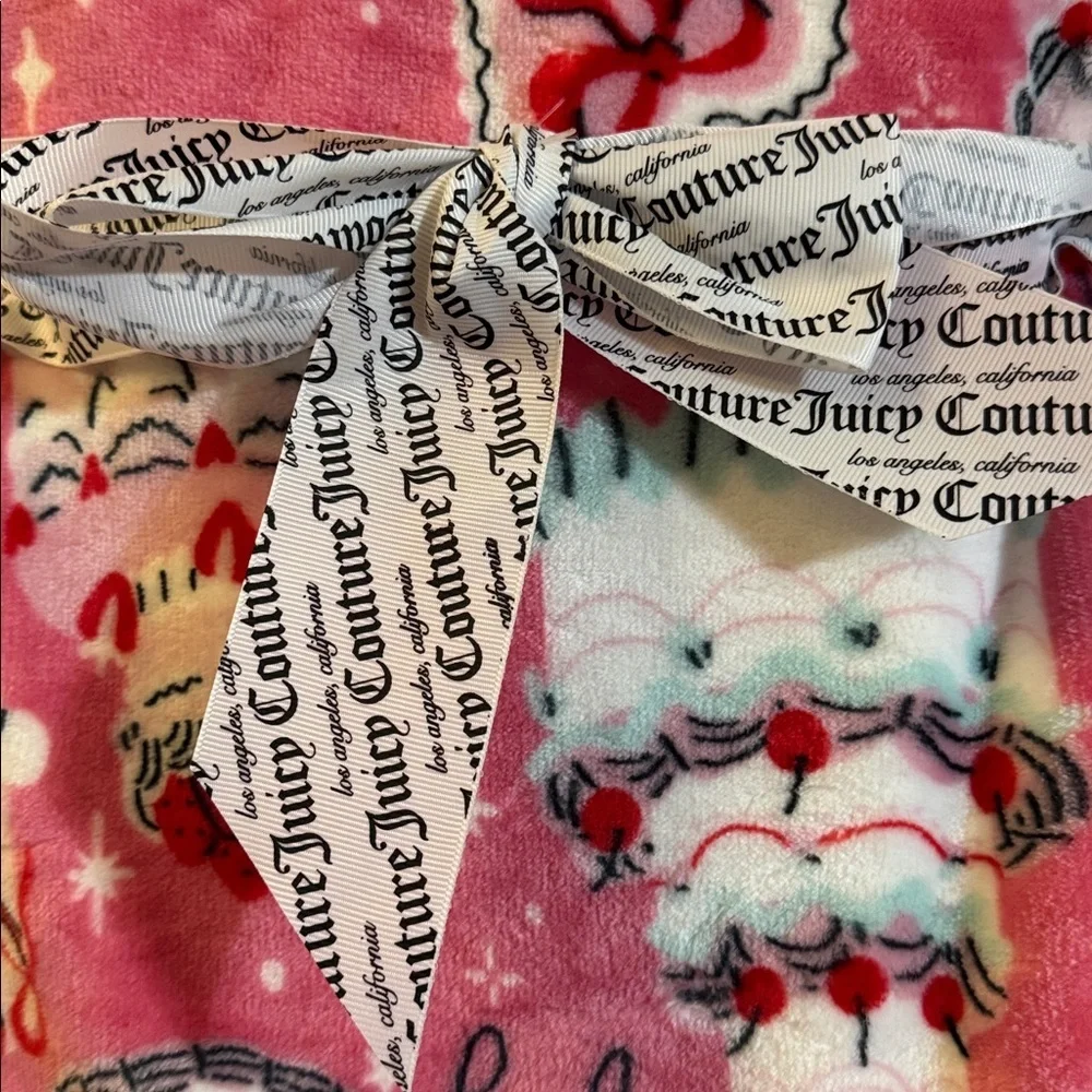 Juicy Couture Pink and White Fleece Blanket
